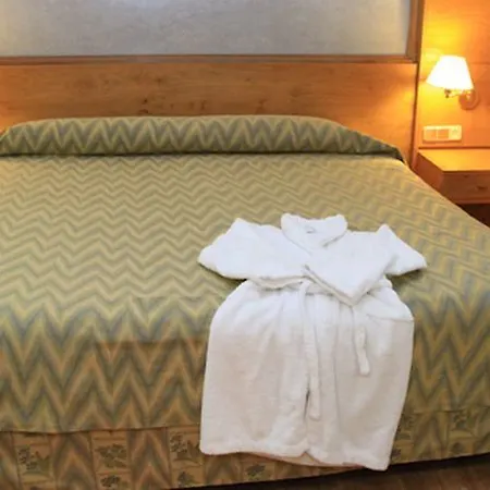 San Anton 4*